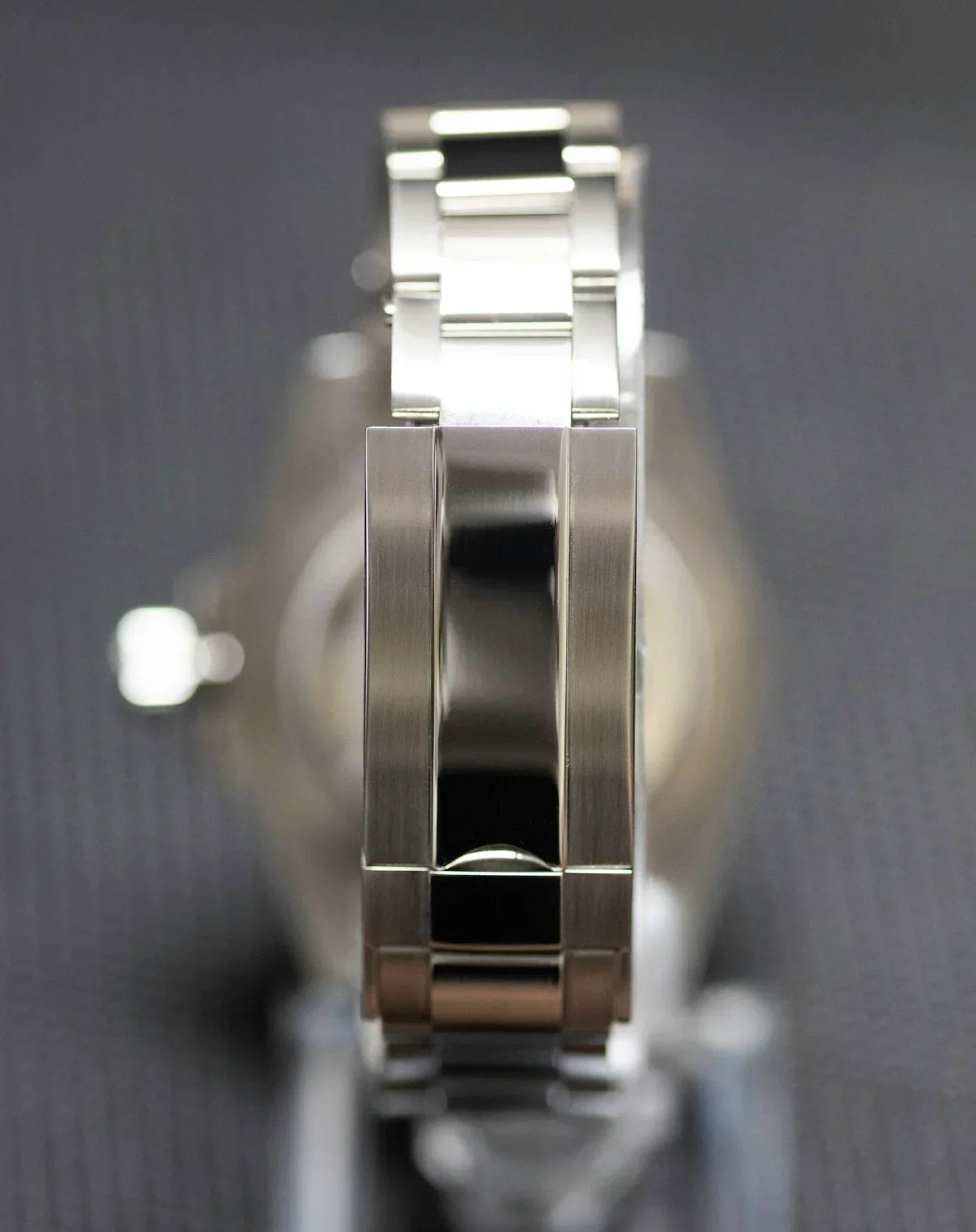 GMT MOD BLACK